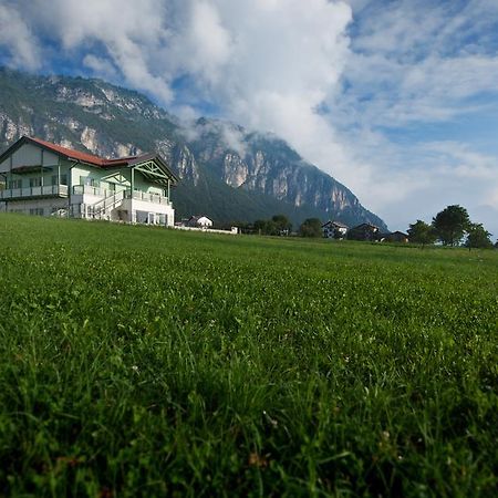 Agriturismo Florandonole Fai della Paganella Luaran gambar
