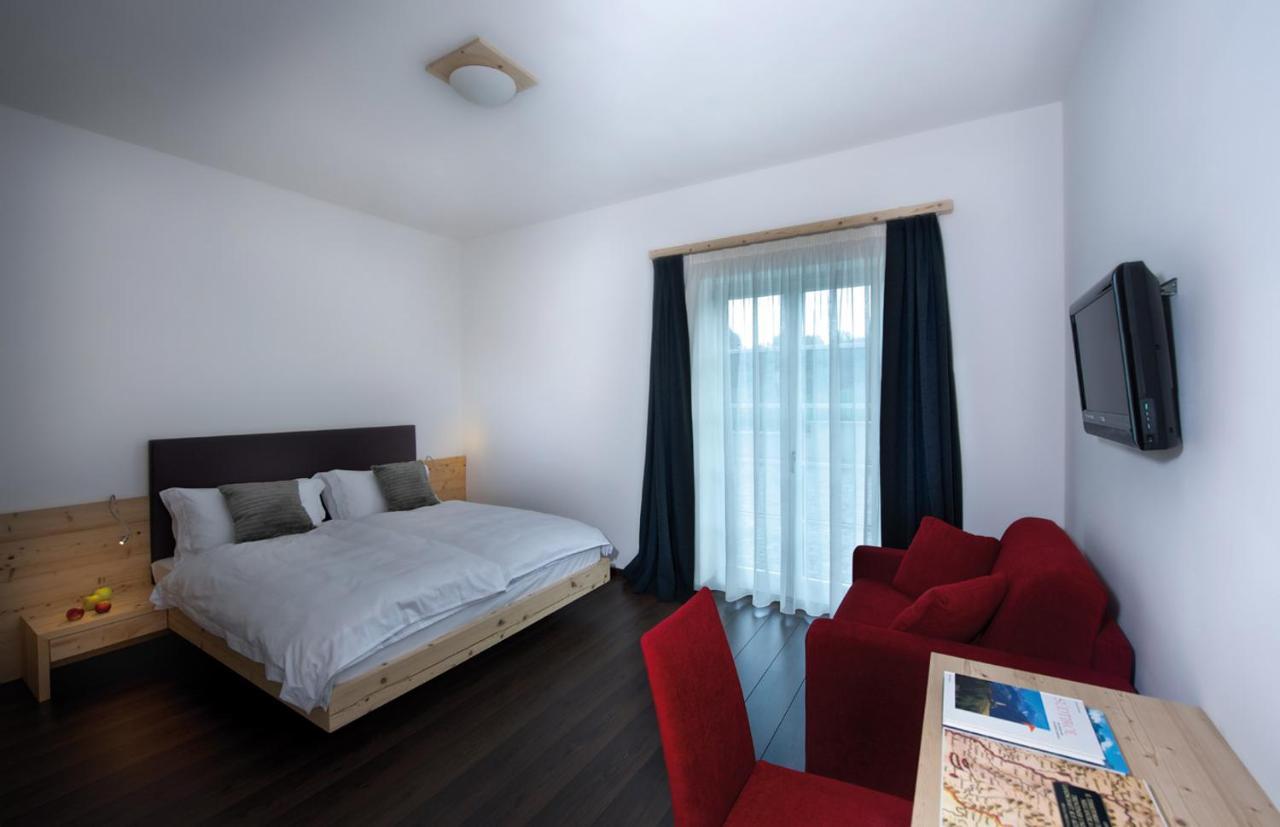 Agriturismo Florandonole Fai della Paganella Luaran gambar