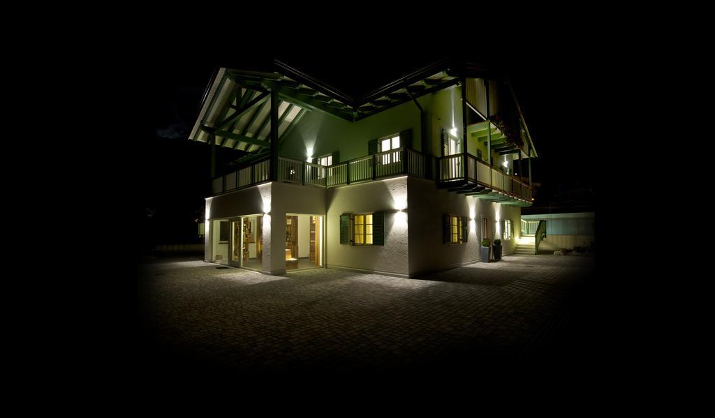 Agriturismo Florandonole Fai della Paganella Luaran gambar